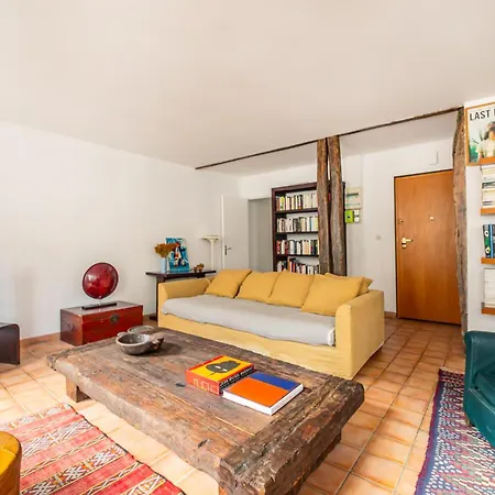 Apartment Montmartre Martyrs